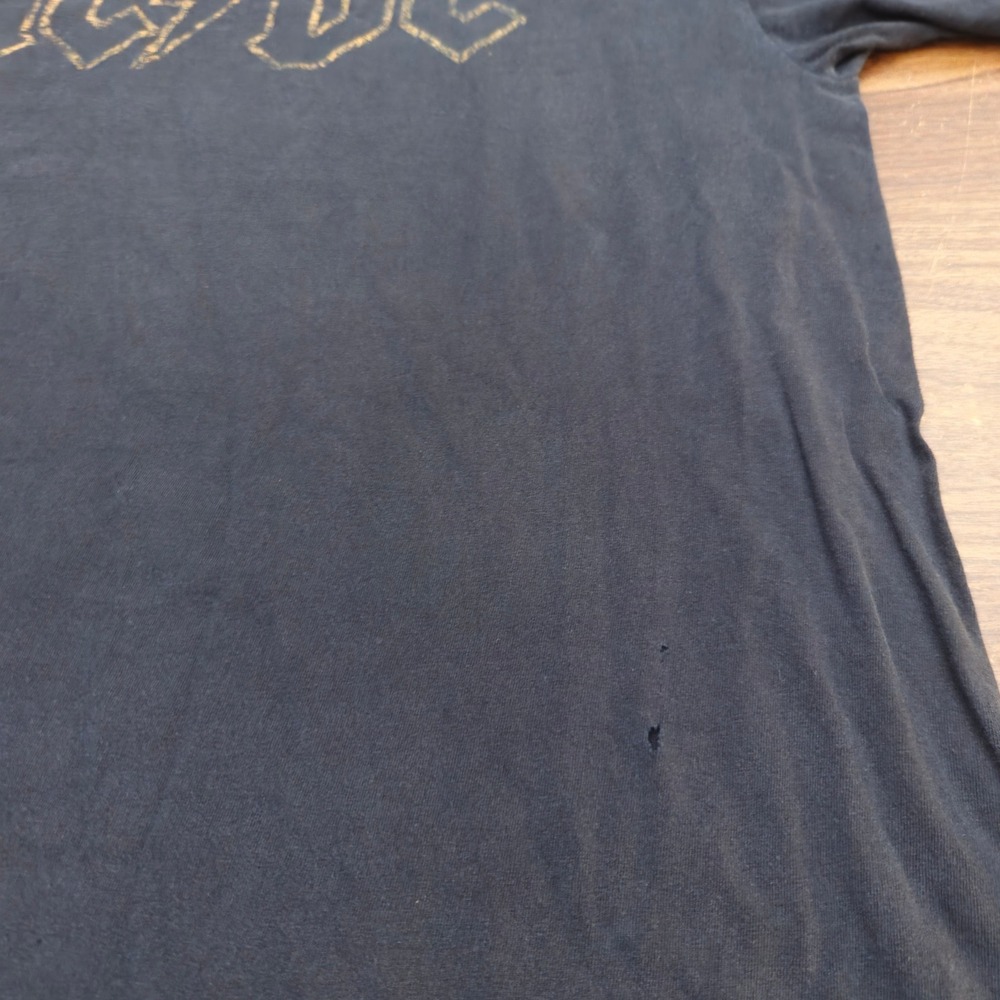 Fruit of the Loom AC/DC T-Shirt Mens Large Black Distressed Vintage Rock Tee - Picture 3 of 10